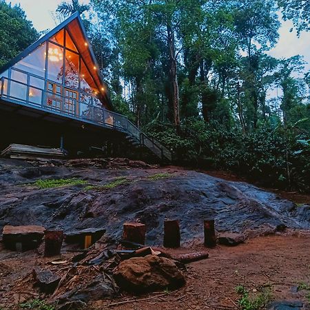 Whiskeywoods Villa Madikeri Exterior photo